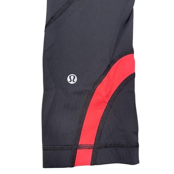 LULULEMON Run Inspire Crop II, Size 6. NWOT. - Picture 5 of 6